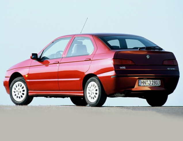 Автостелки Alfa Romeo 146 (1994-2000)