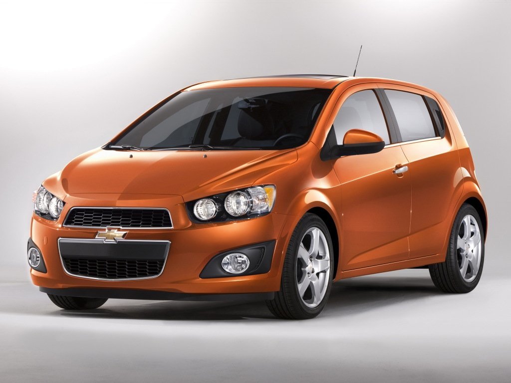 Автостелки Chevrolet Sonic  (2011-…)