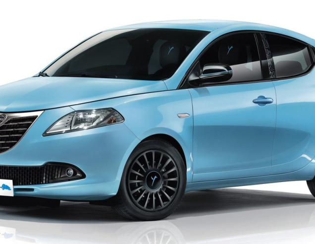 Автостелки Lancia Delta (2008-2014)