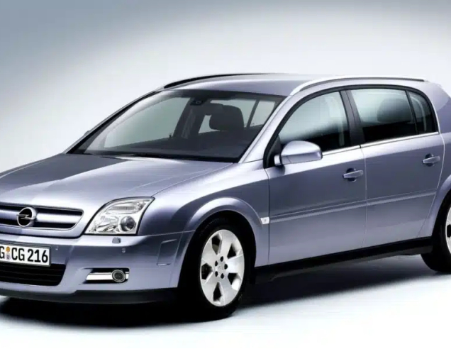 Автостелки Opel Signum (2003-2008)