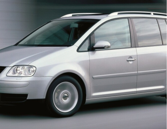 Автостелки Volkswagen Touran (2006-2010)